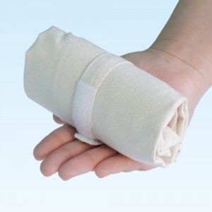 たたんで丸めてコンパクト