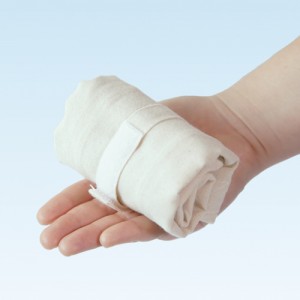 たたんで丸めてコンパクト