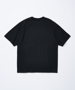 ブラック背中